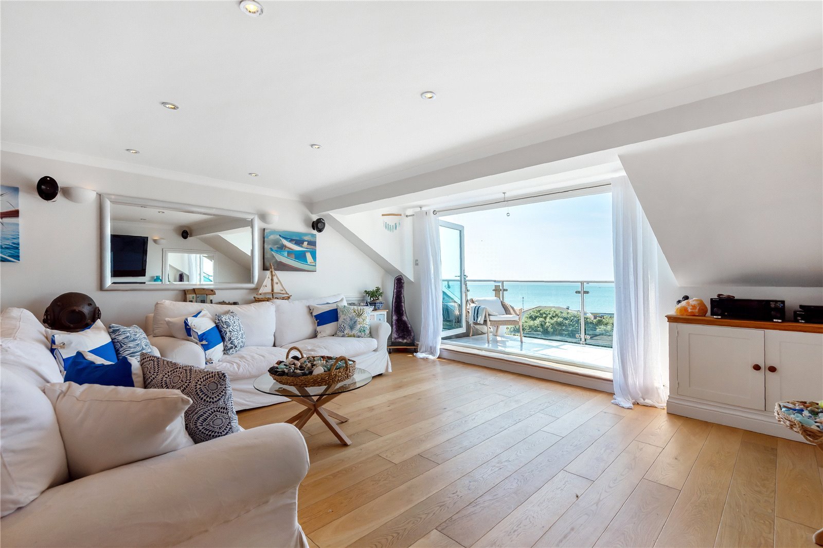 South Parade, Southsea, PO5