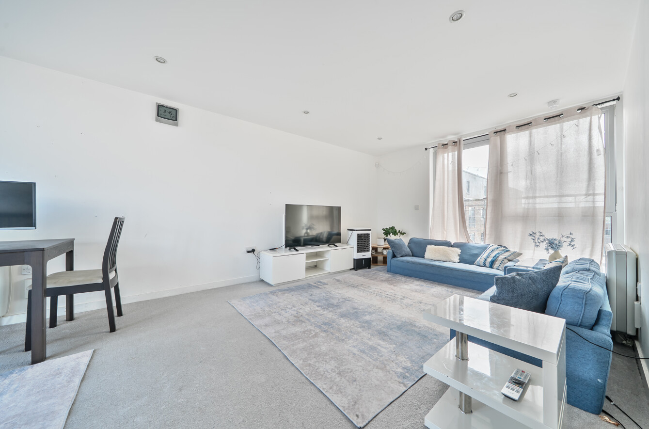 Cross Street, Portsmouth, PO1