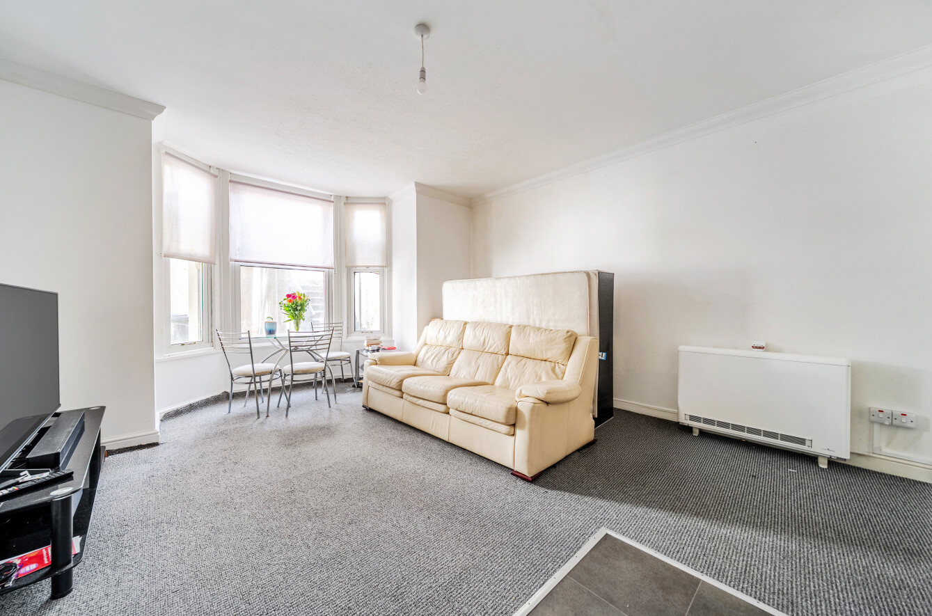 Alhambra Road, Southsea, PO4