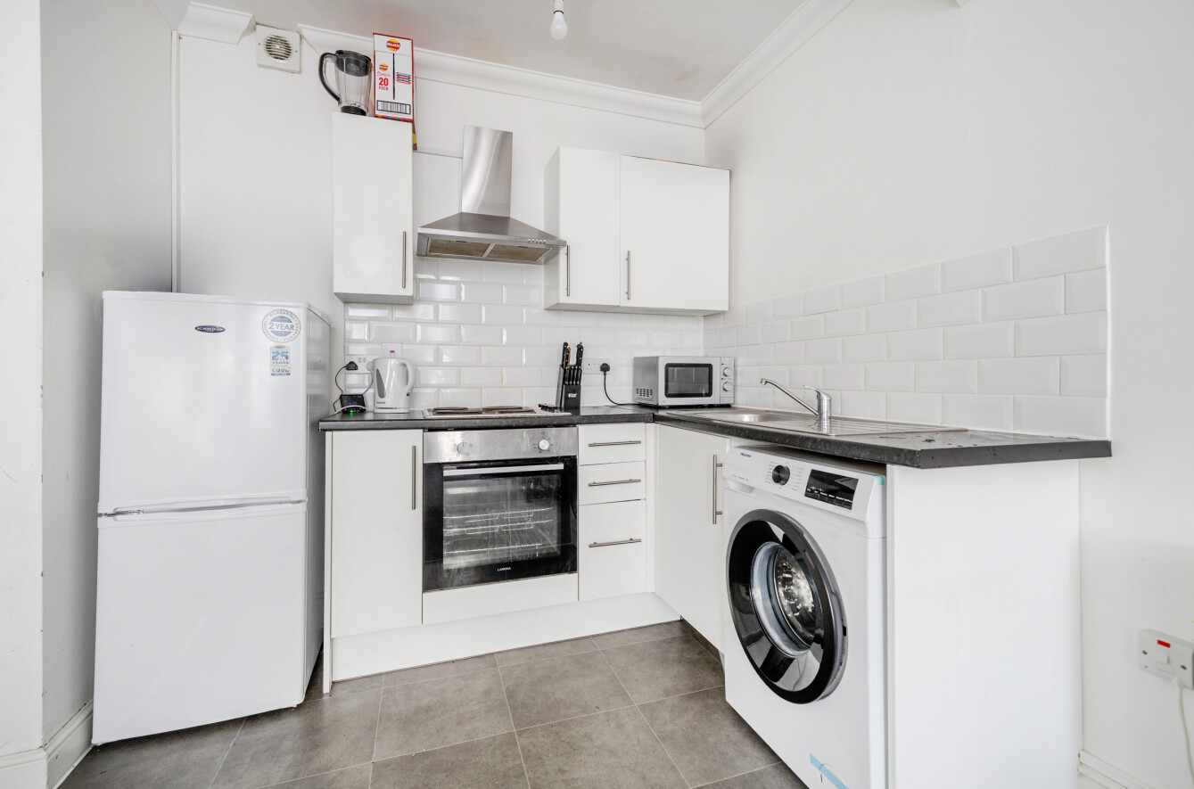 Alhambra Road, Southsea, PO4