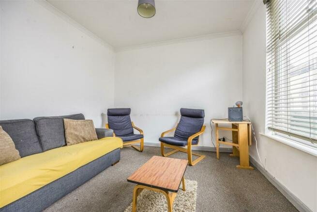 Jessie Road, Southsea, PO4