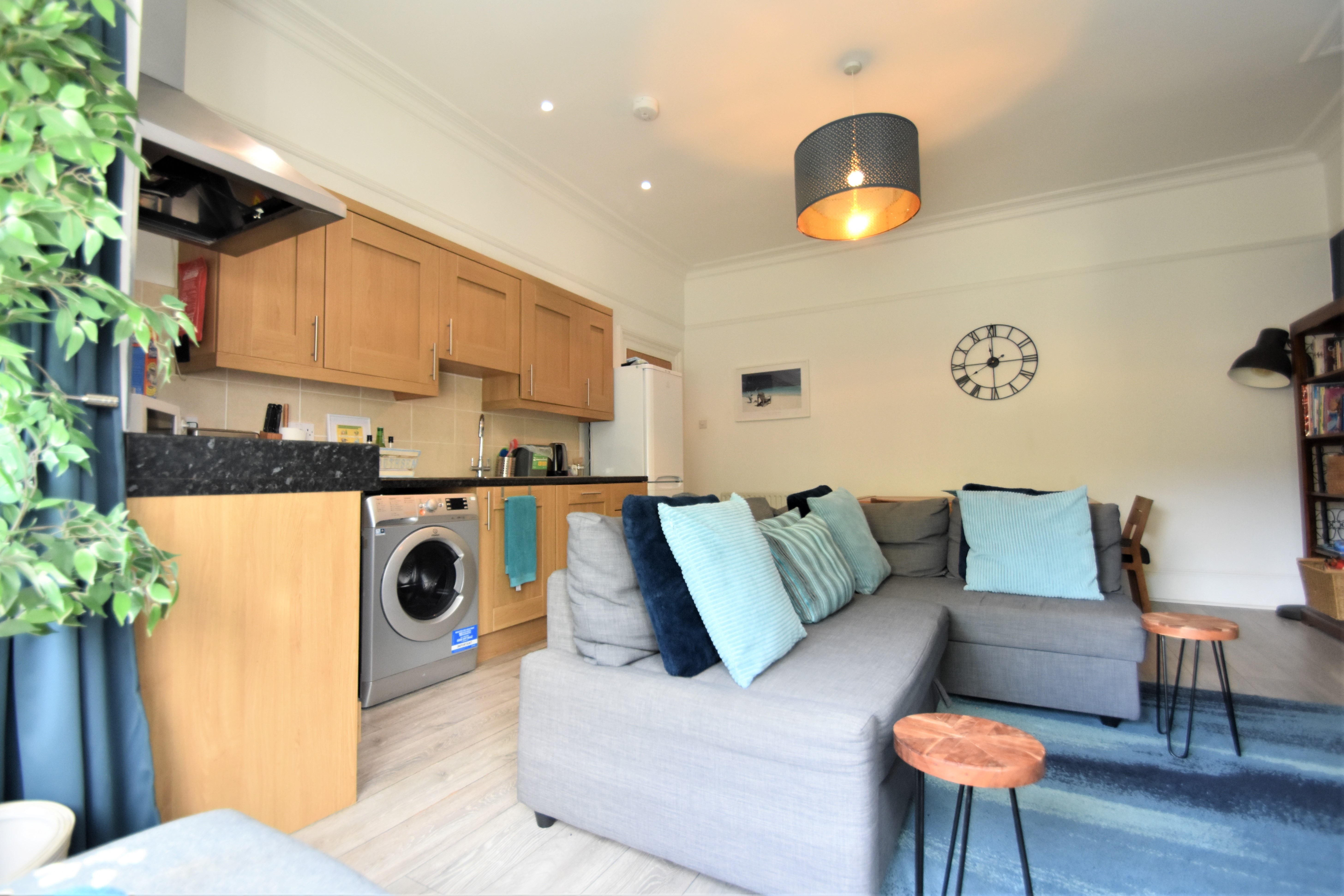 Eastern Villas Road, Southsea, PO4