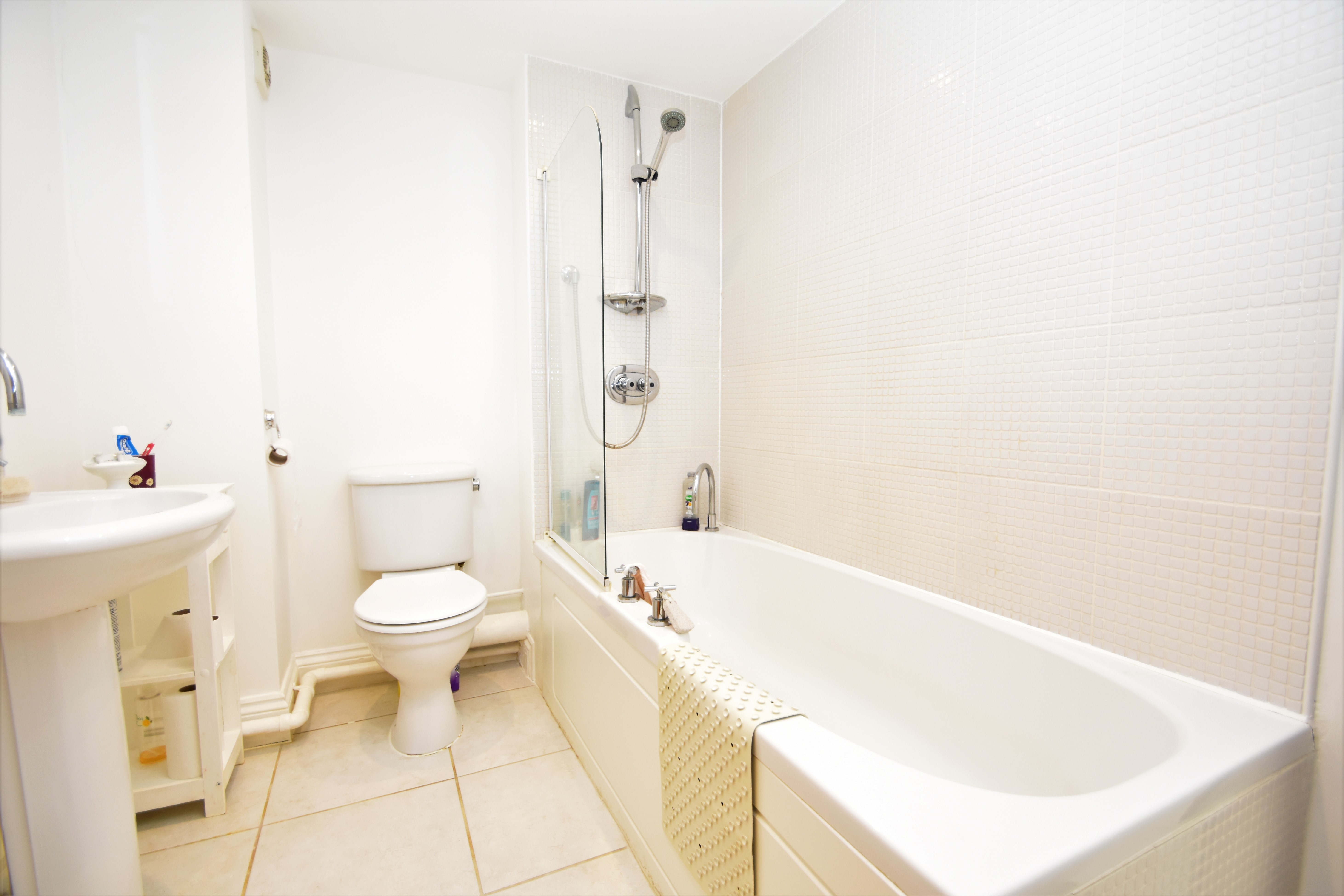 South Parade, Southsea, PO5