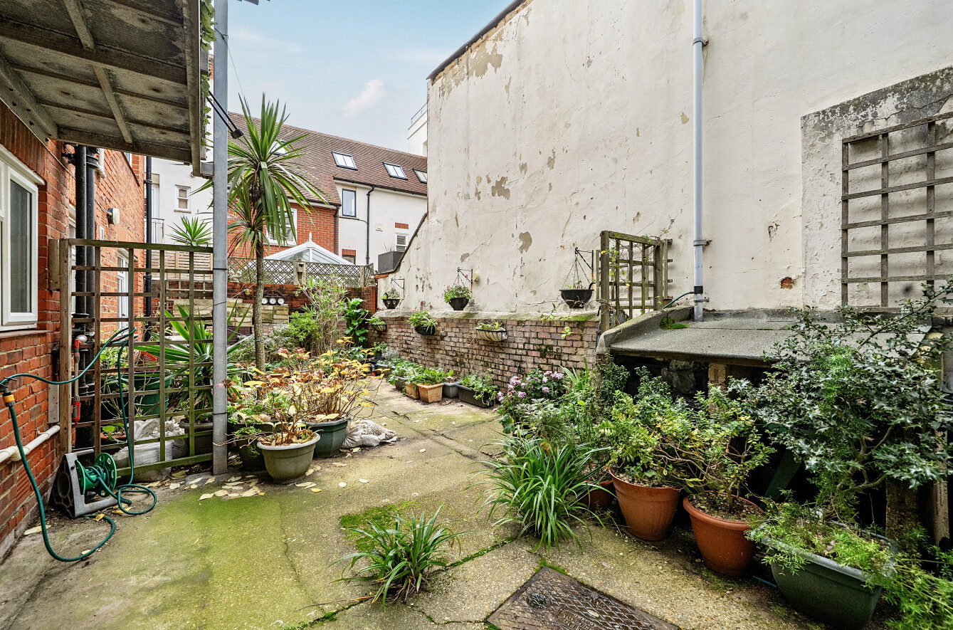 Grand Parade, Portsmouth, Hampshire, PO1 - Charters