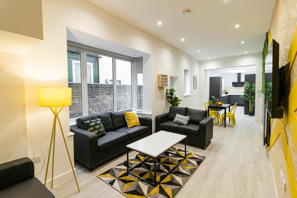 Montgomerie Road, Southsea, Hampshire, PO5 - Charters