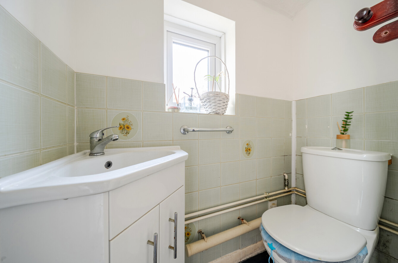 Clovelly Road, Southsea, Hampshire, PO4