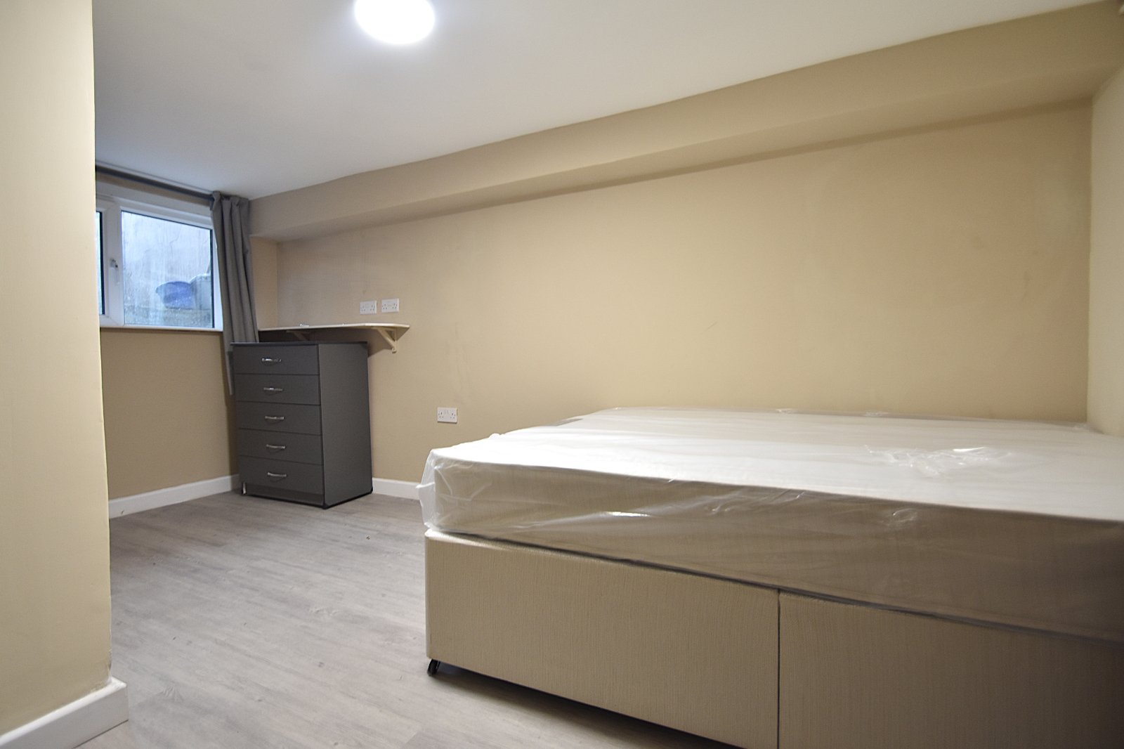 Hampshire Terrace, Portsmouth, Hampshire, PO1