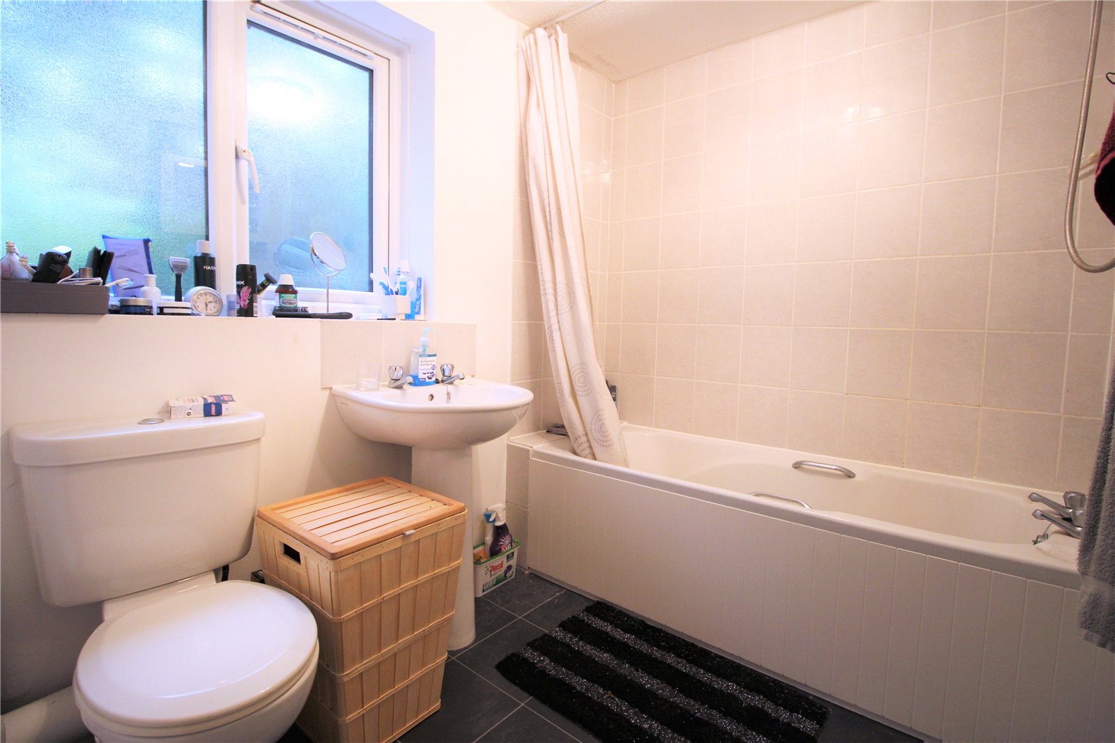 Haileybury Gardens, Hedge End, Southampton, Hampshire, SO30