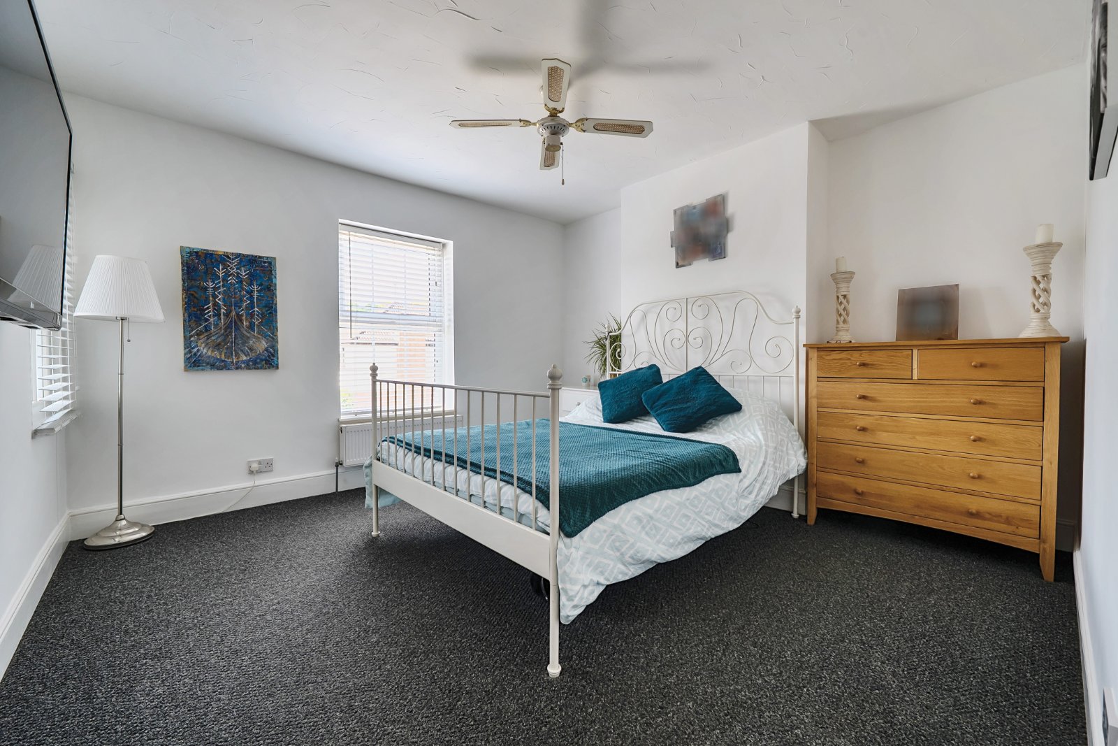 Funtley Road, Fareham, Hampshire, PO17