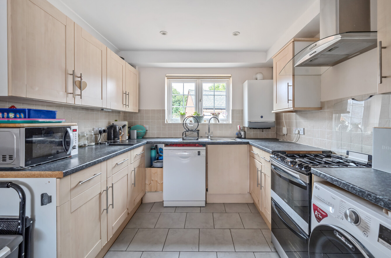 Durley Mews, Durley, SO32 - Charters