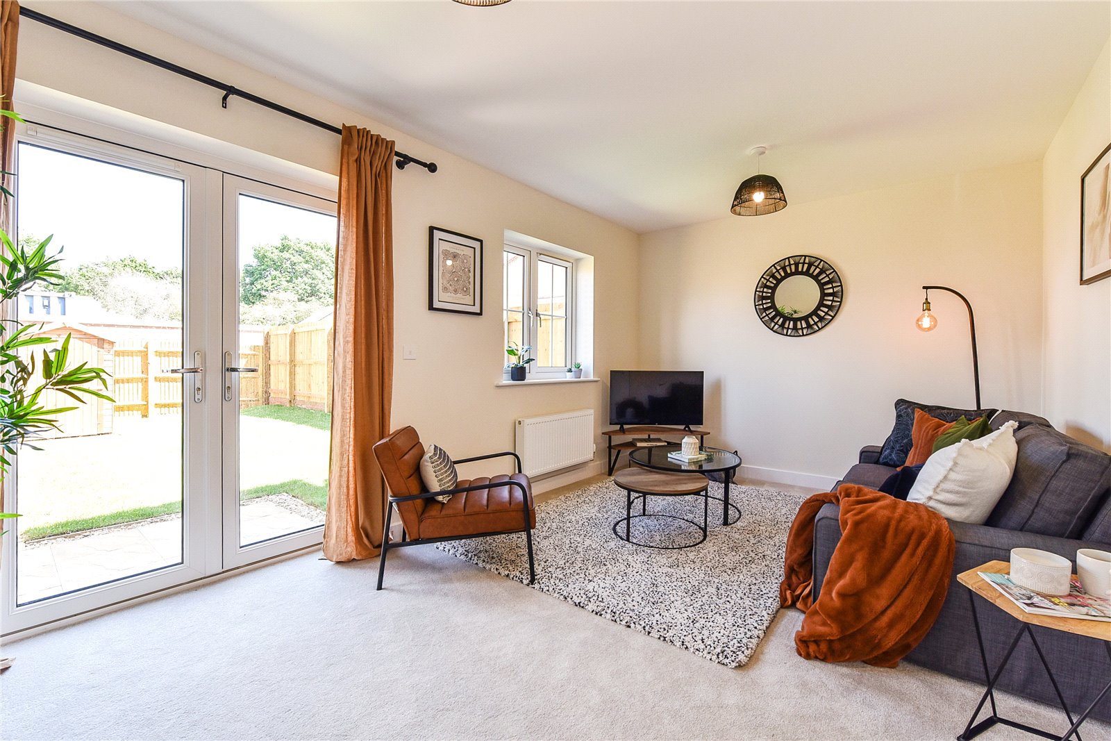 Hamblewood, Heath House Lane, Hedge End, Southampton, SO30
