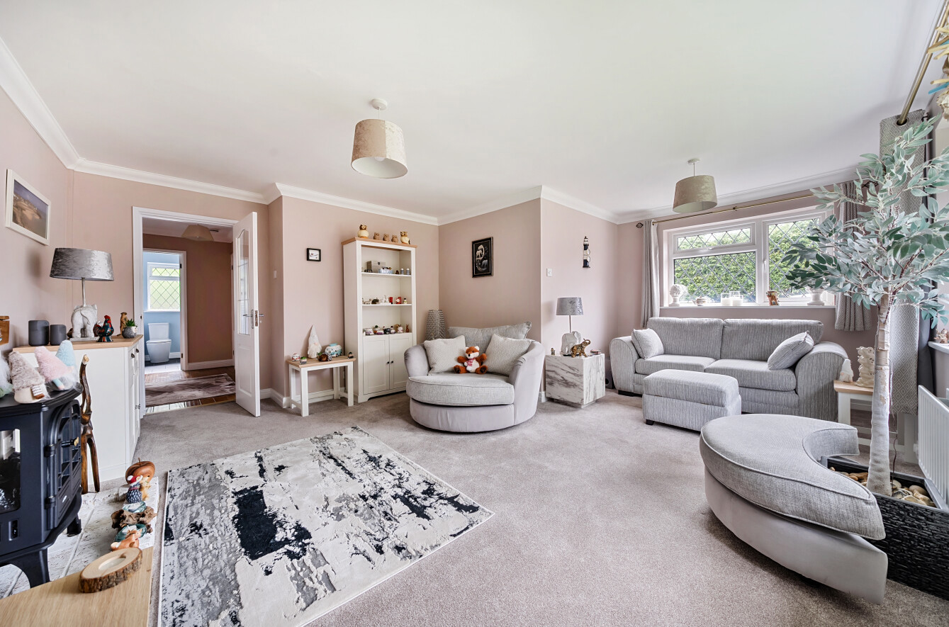 Winchester Road, Waltham Chase, Southampton, Hampshire, SO32 - Charters
