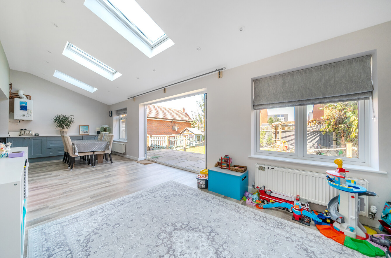 Pearce Row, Botley, Southampton, Hampshire, SO32