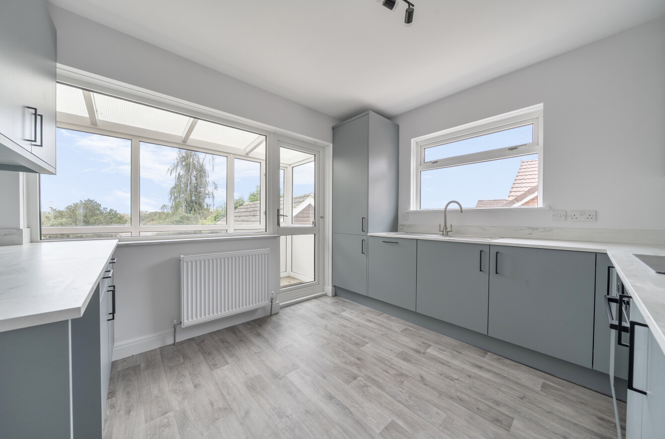 Curdridge Lane, Waltham Chase, Southampton, Hampshire, SO32 - Charters