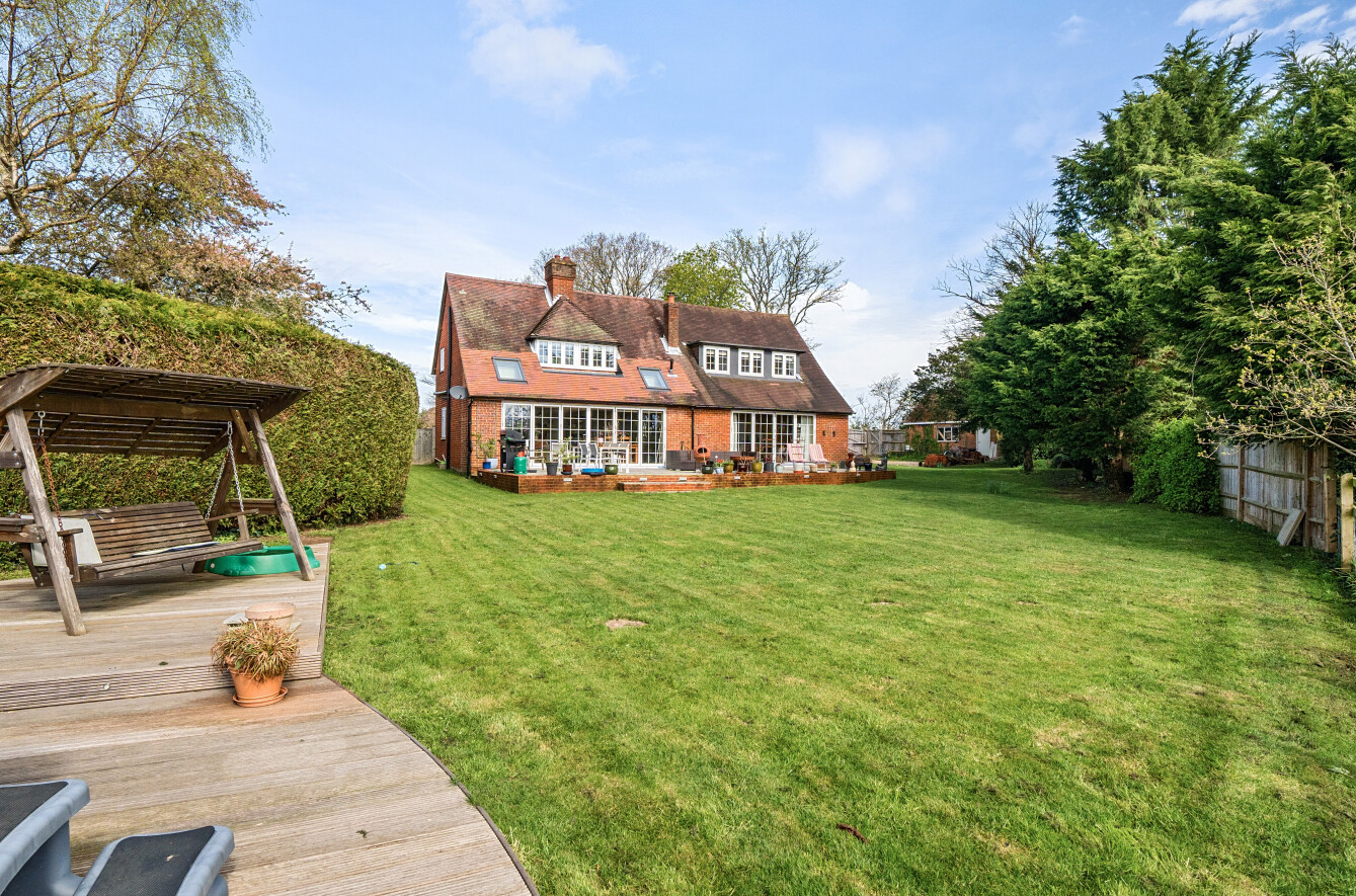 Titchfield Lane, Wickham, Fareham, Hampshire, PO17 - Charters