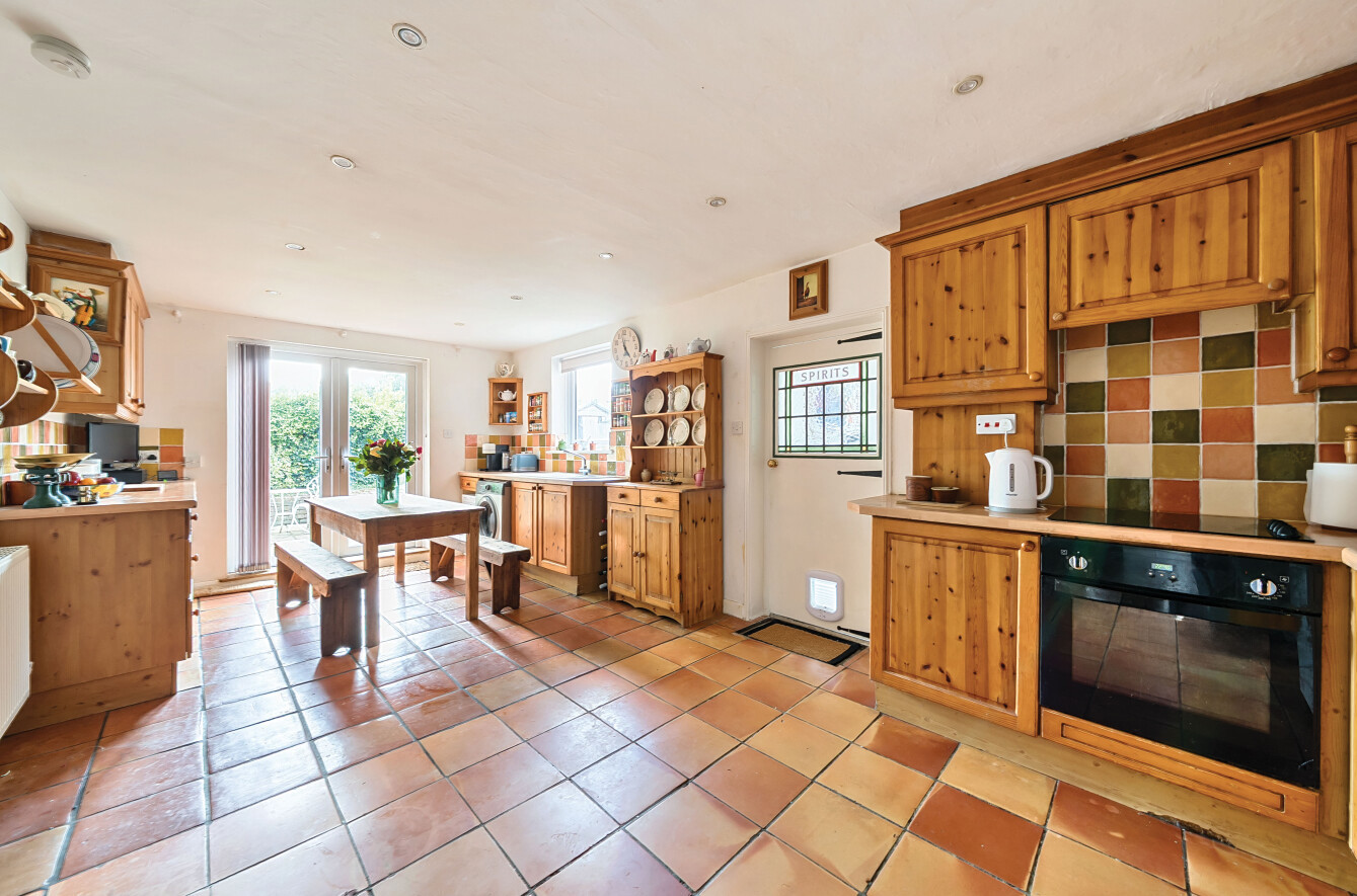 High Street, Meonstoke, Southampton, Hampshire, SO32