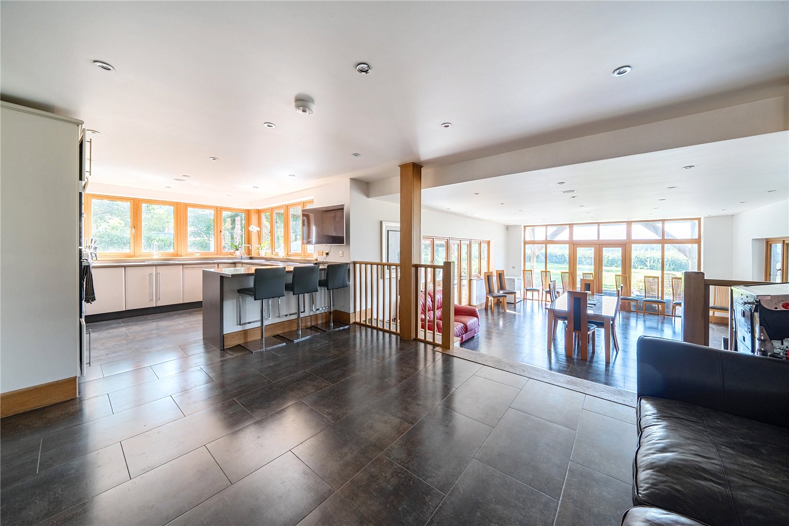 Winchester Road, Shedfield, Southampton, Hampshire, SO32