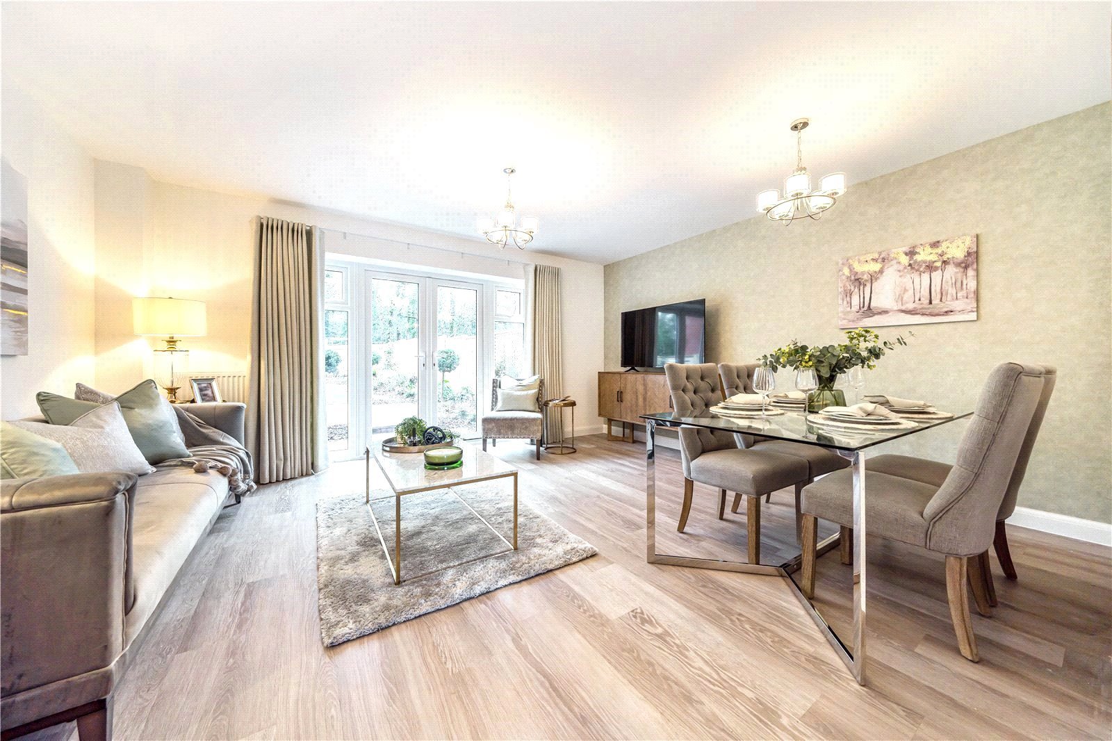 Draper Road, Wickham, Hampshire, PO17 - Charters