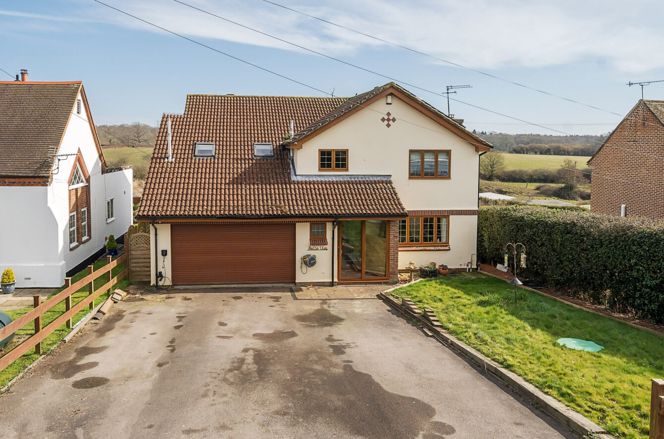 Trampers Lane, North Boarhunt, Fareham, Hampshire, PO17 - Charters