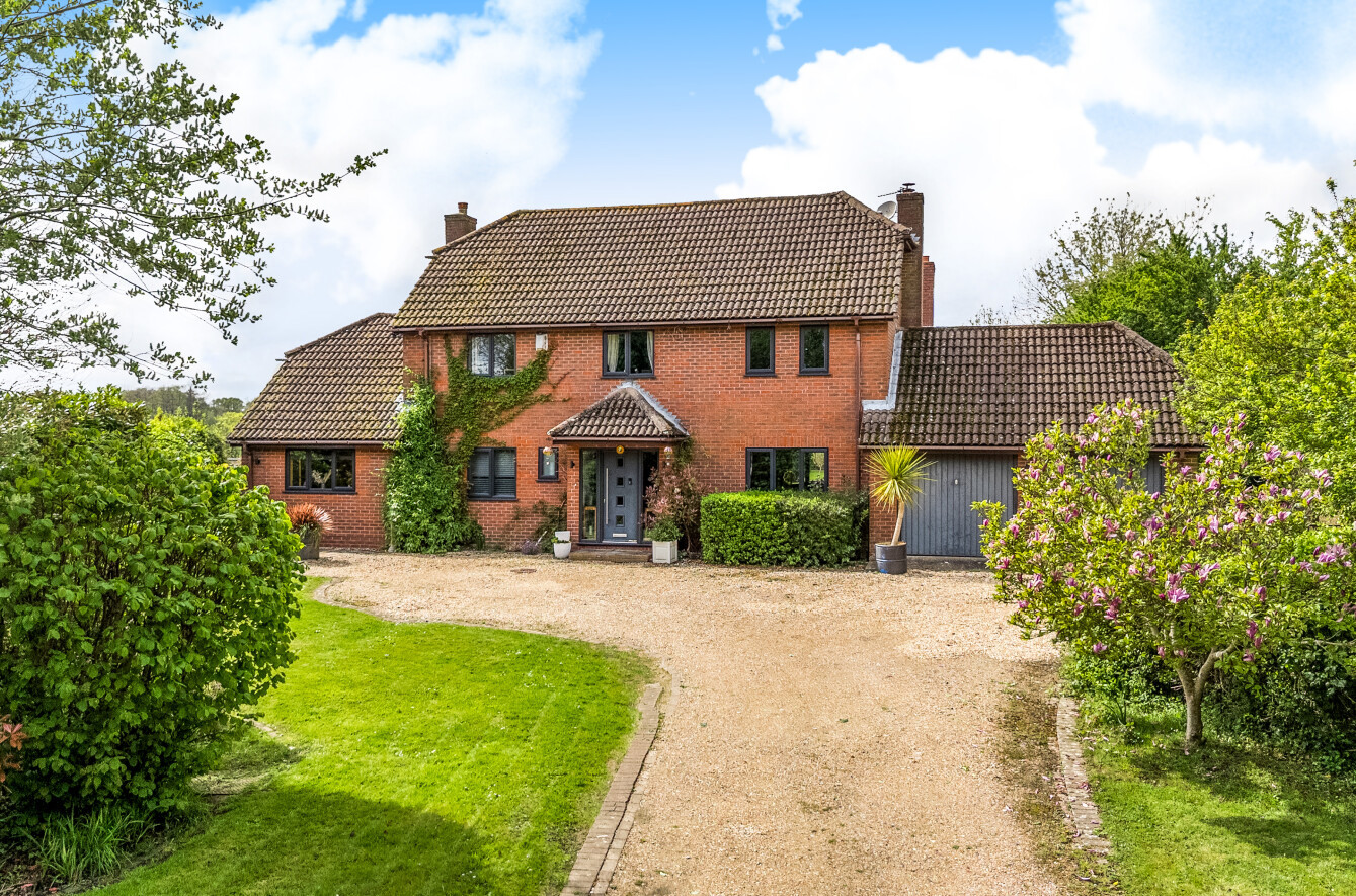 Trampers Lane, North Boarhunt, Fareham, PO17