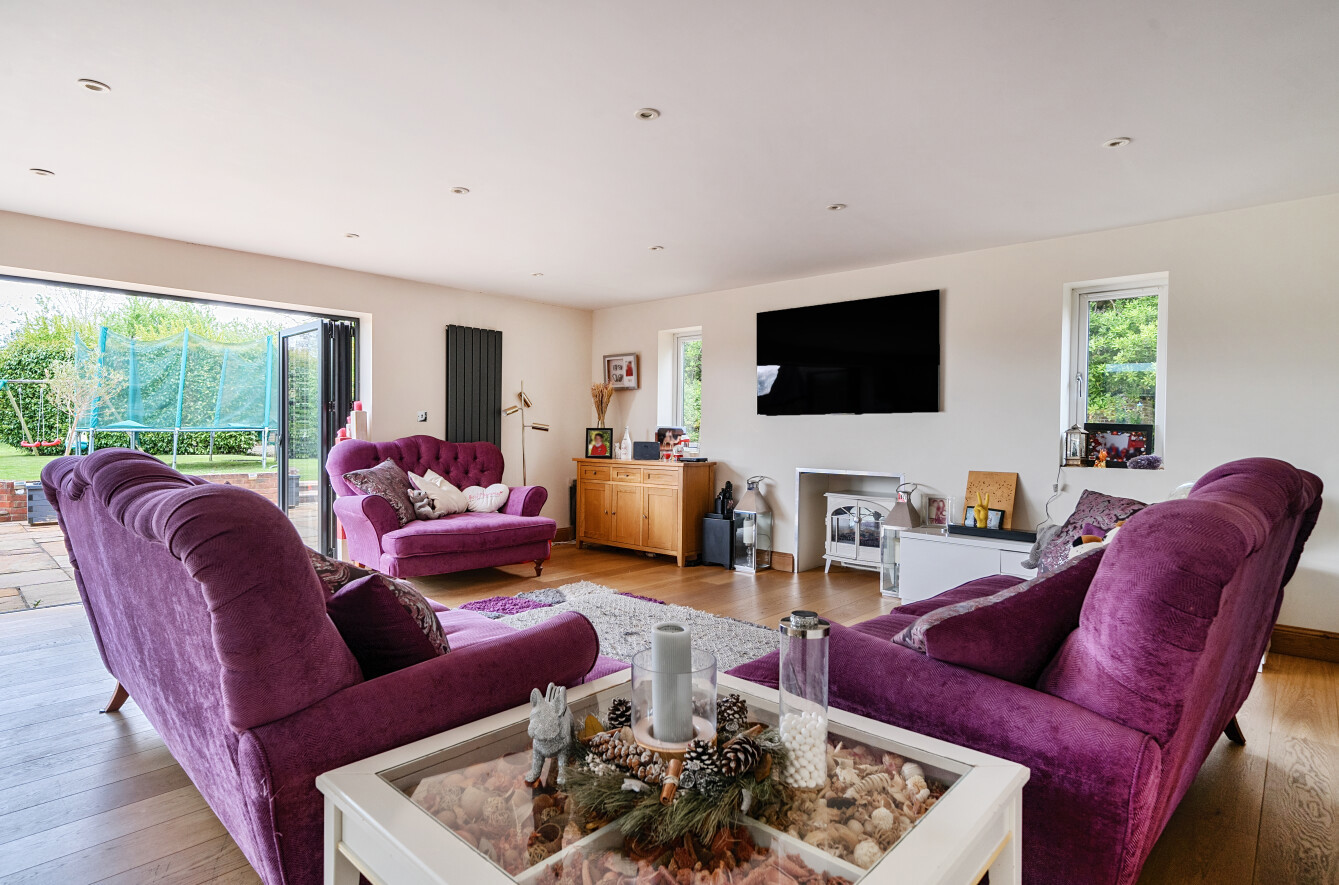 Trampers Lane, North Boarhunt, Fareham, PO17