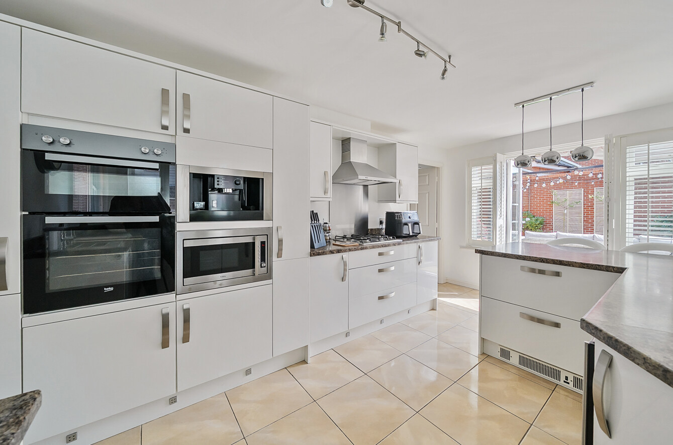 Wellstead Way, Hedge End, Southampton, Hampshire, SO30