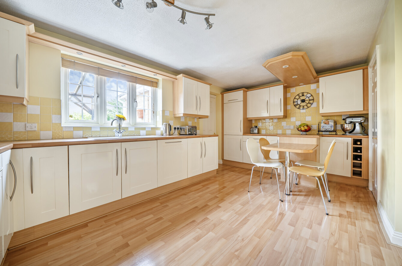 York Close, Horton Heath, Eastleigh, Hampshire, SO50 - Charters