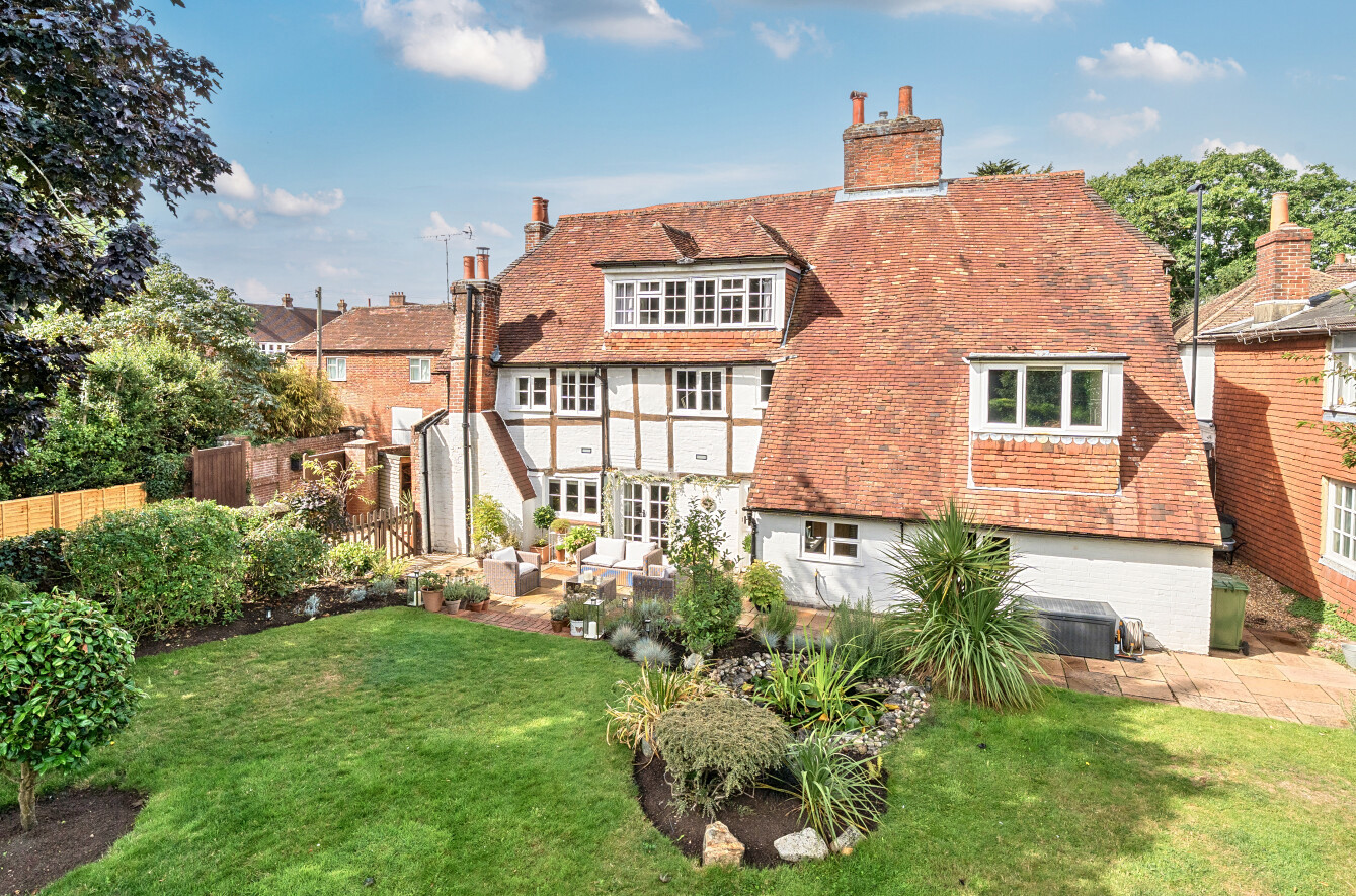 Winchester Street, Botley, Southampton, Hampshire, SO30