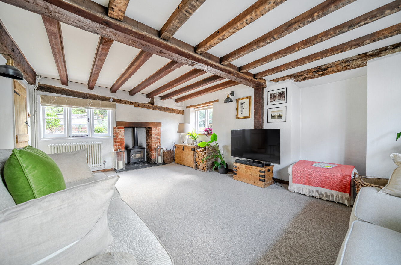 Winchester Street, Botley, Southampton, Hampshire, SO30