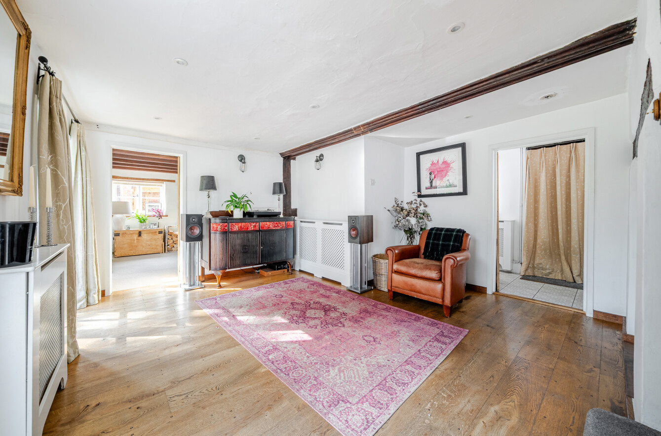 Winchester Street, Botley, Southampton, Hampshire, SO30