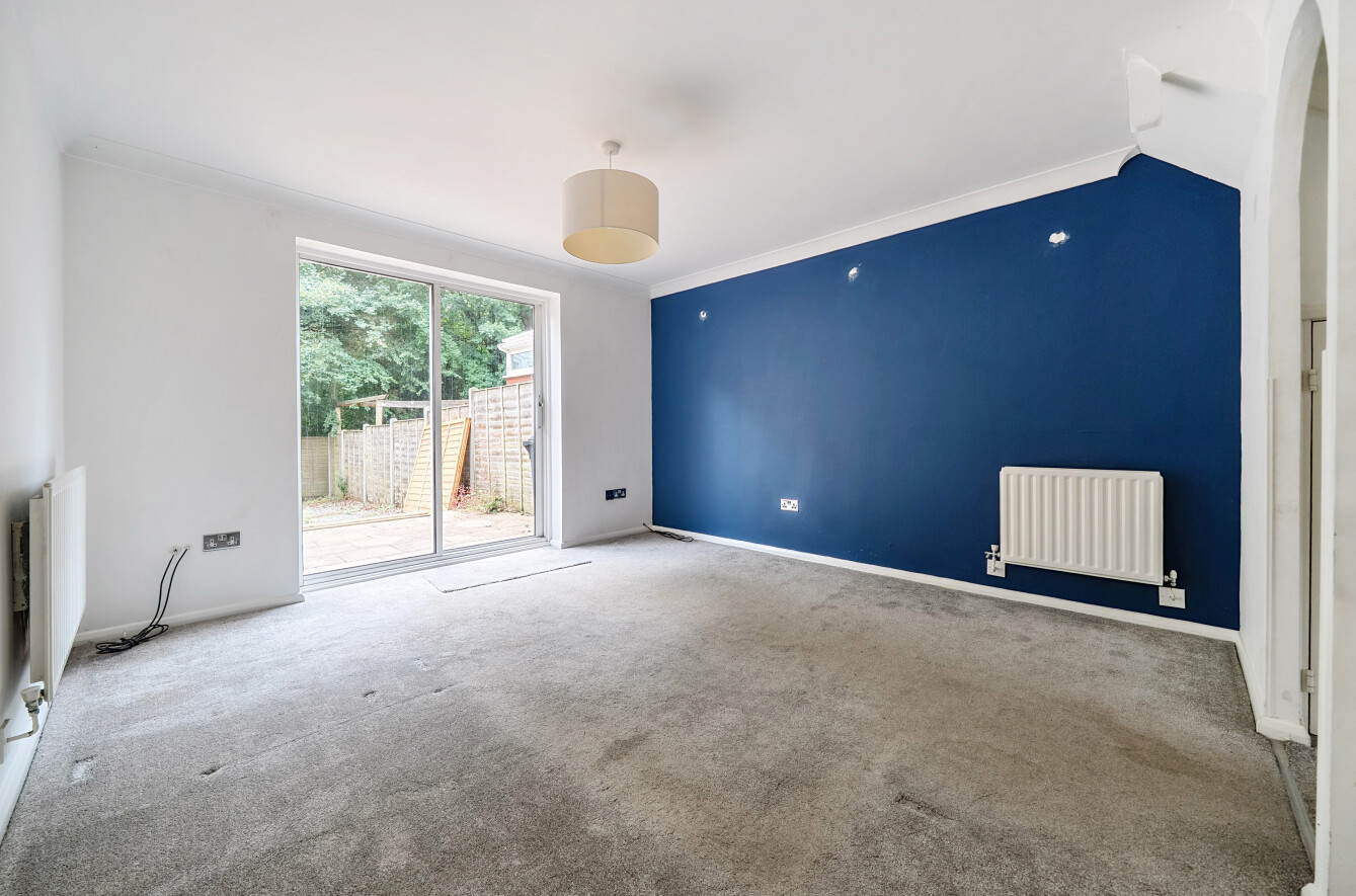Thistle Road, Hedge End, Southampton, Hampshire, SO30 - Charters