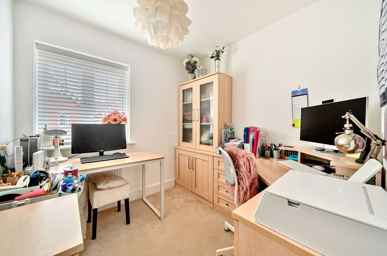 Morant Crescent, Botley, SO32