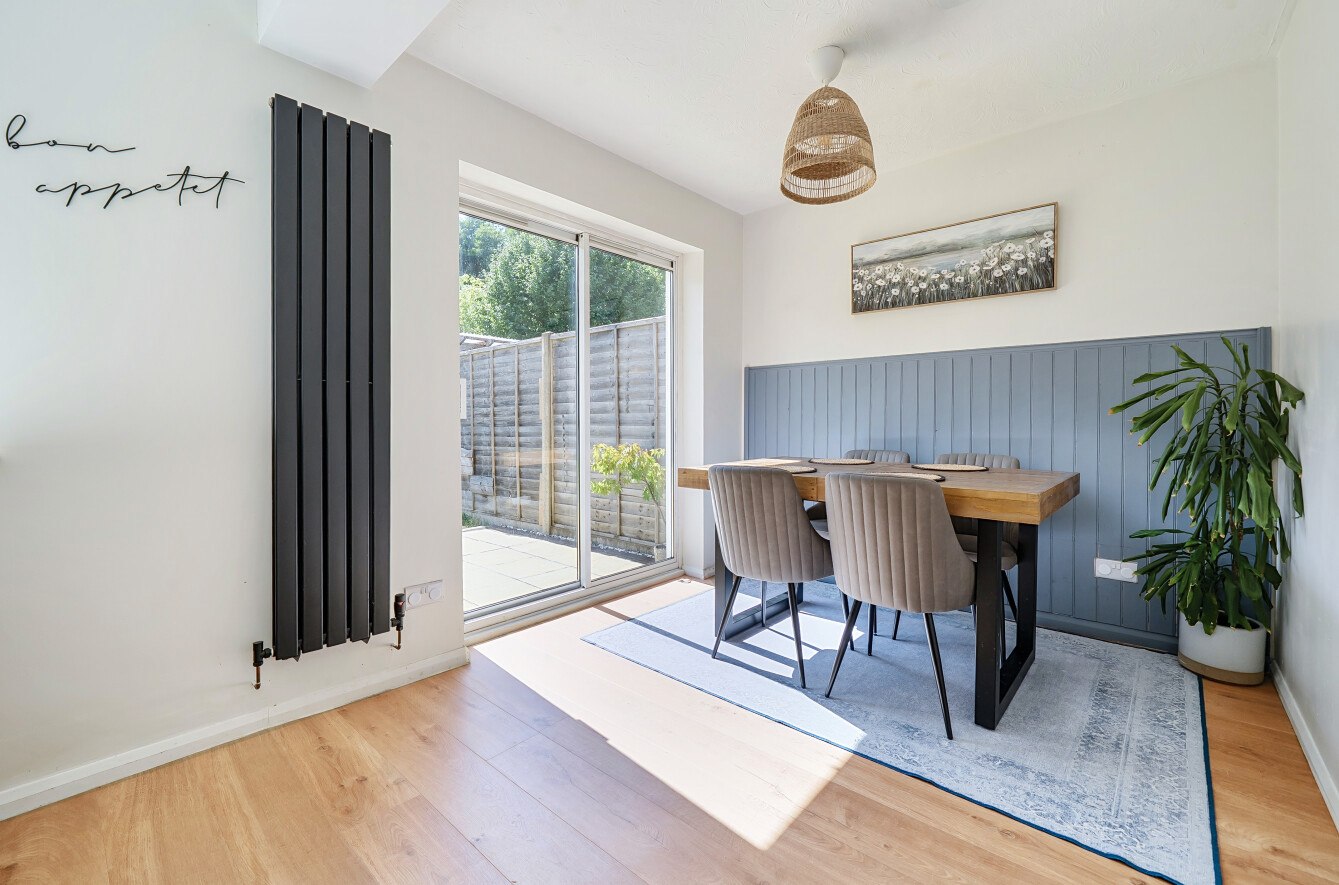 Collett Close, Hedge End, Southampton, Hampshire, SO30 - Charters