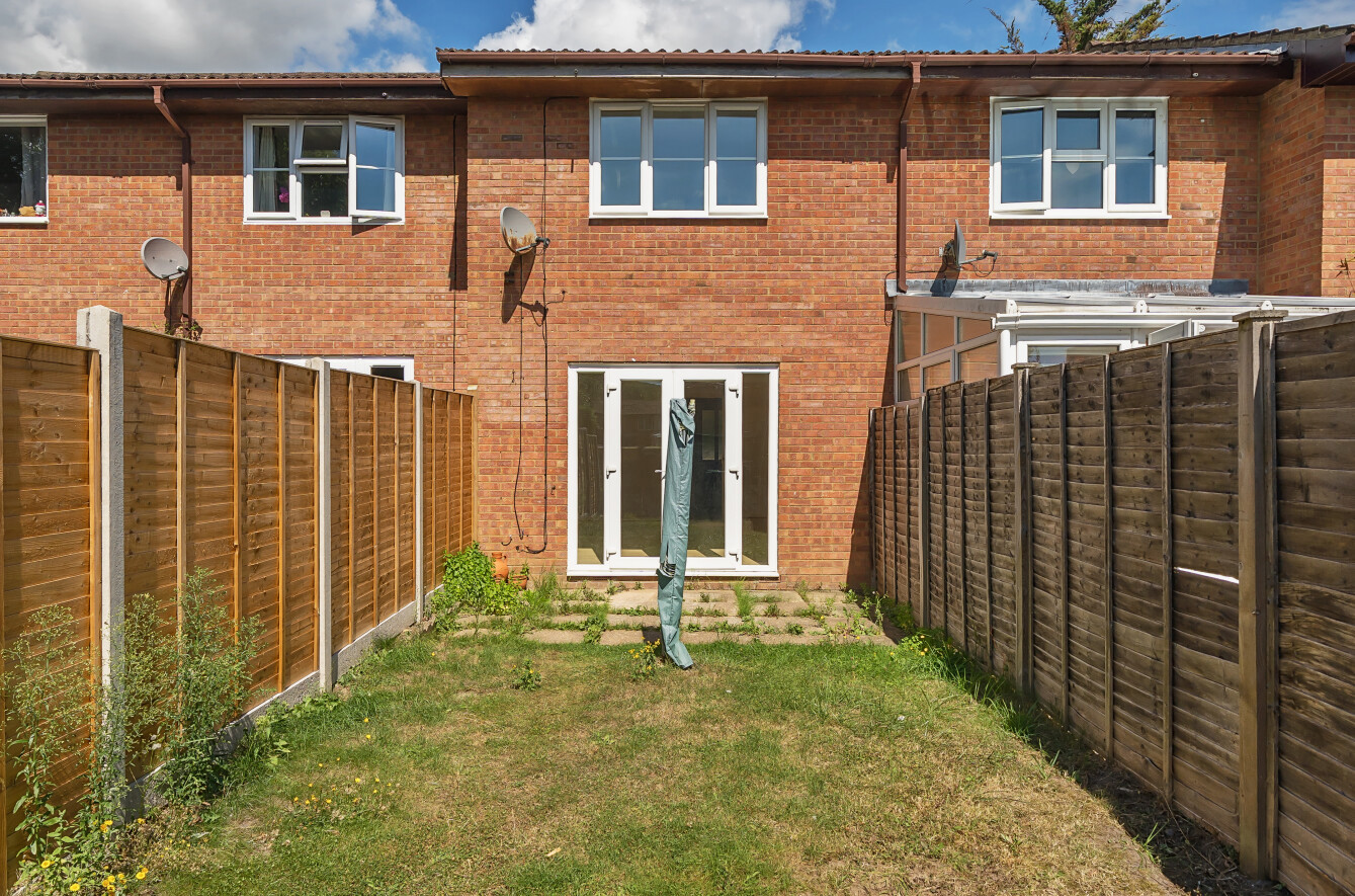 Walker Gardens, Hedge End, Southampton, Hampshire, SO30