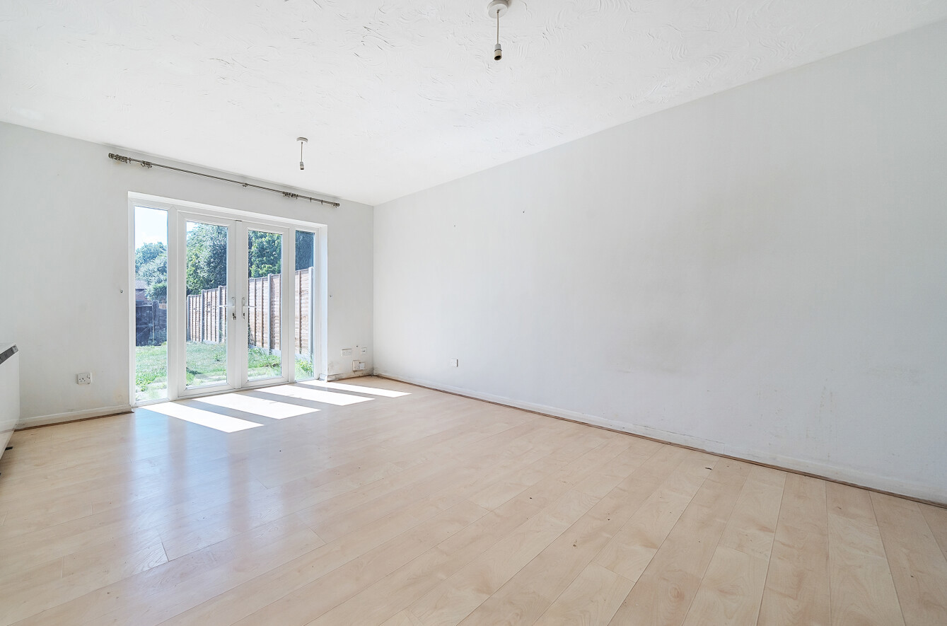 Walker Gardens, Hedge End, Southampton, Hampshire, SO30