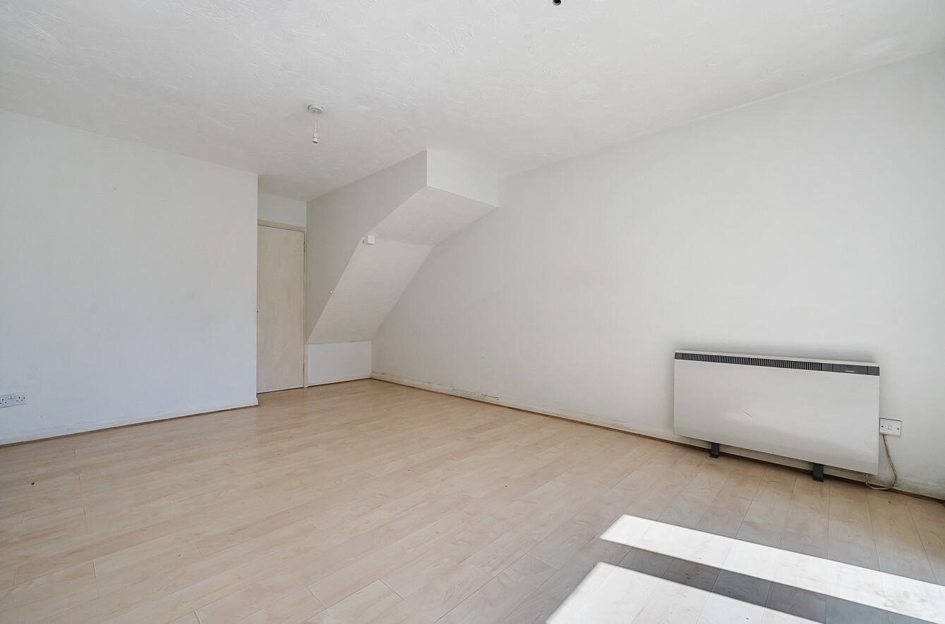 Walker Gardens, Hedge End, Southampton, Hampshire, SO30