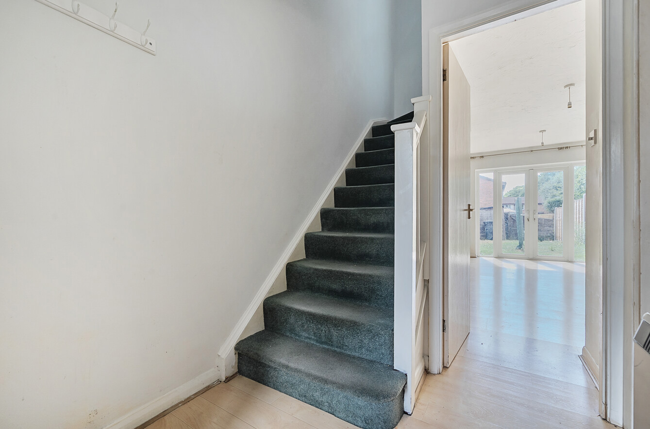 Walker Gardens, Hedge End, Southampton, Hampshire, SO30
