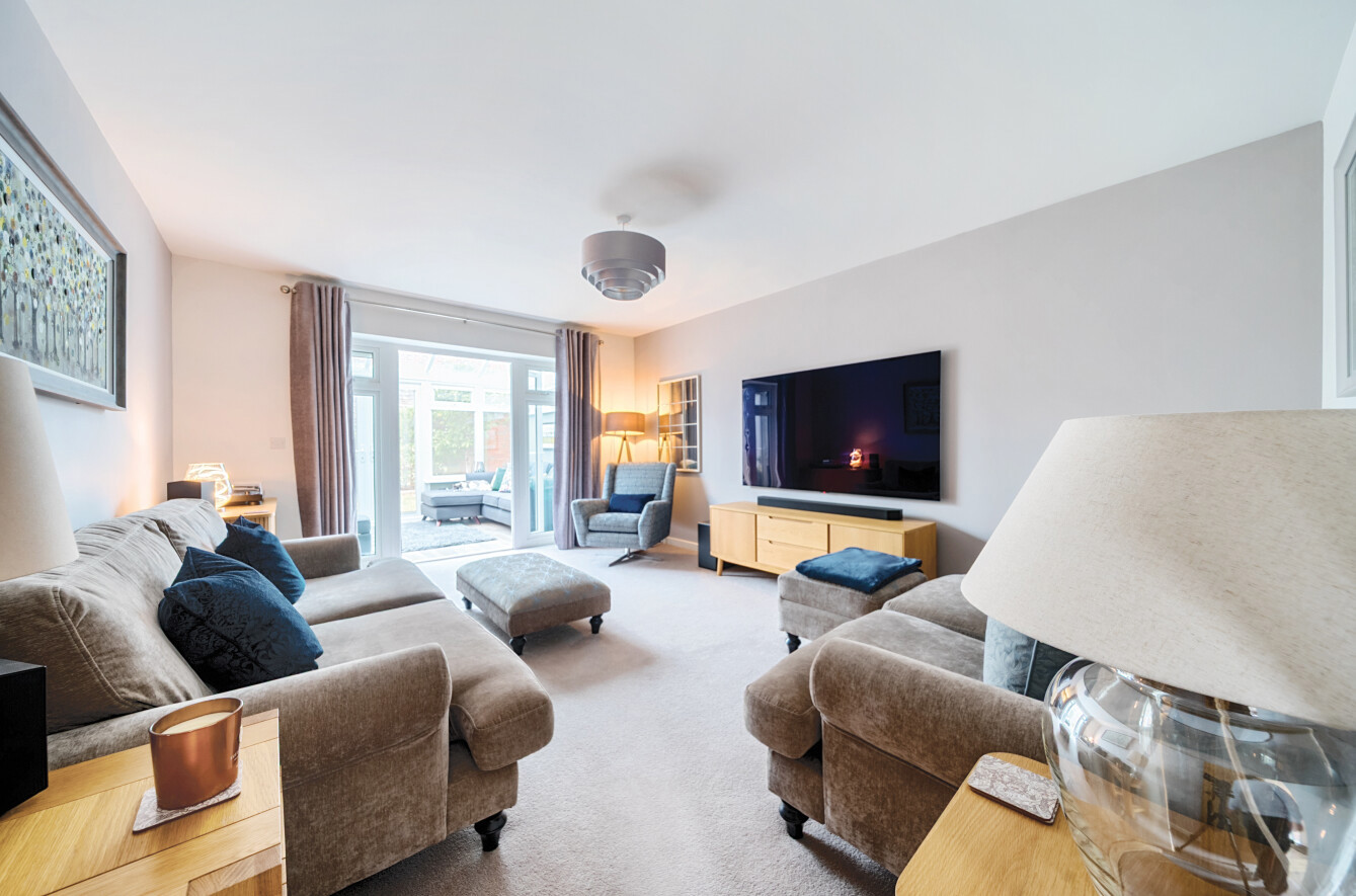 Chiltern Crescent, Fair Oak, Eastleigh, Hampshire, SO50 - Charters
