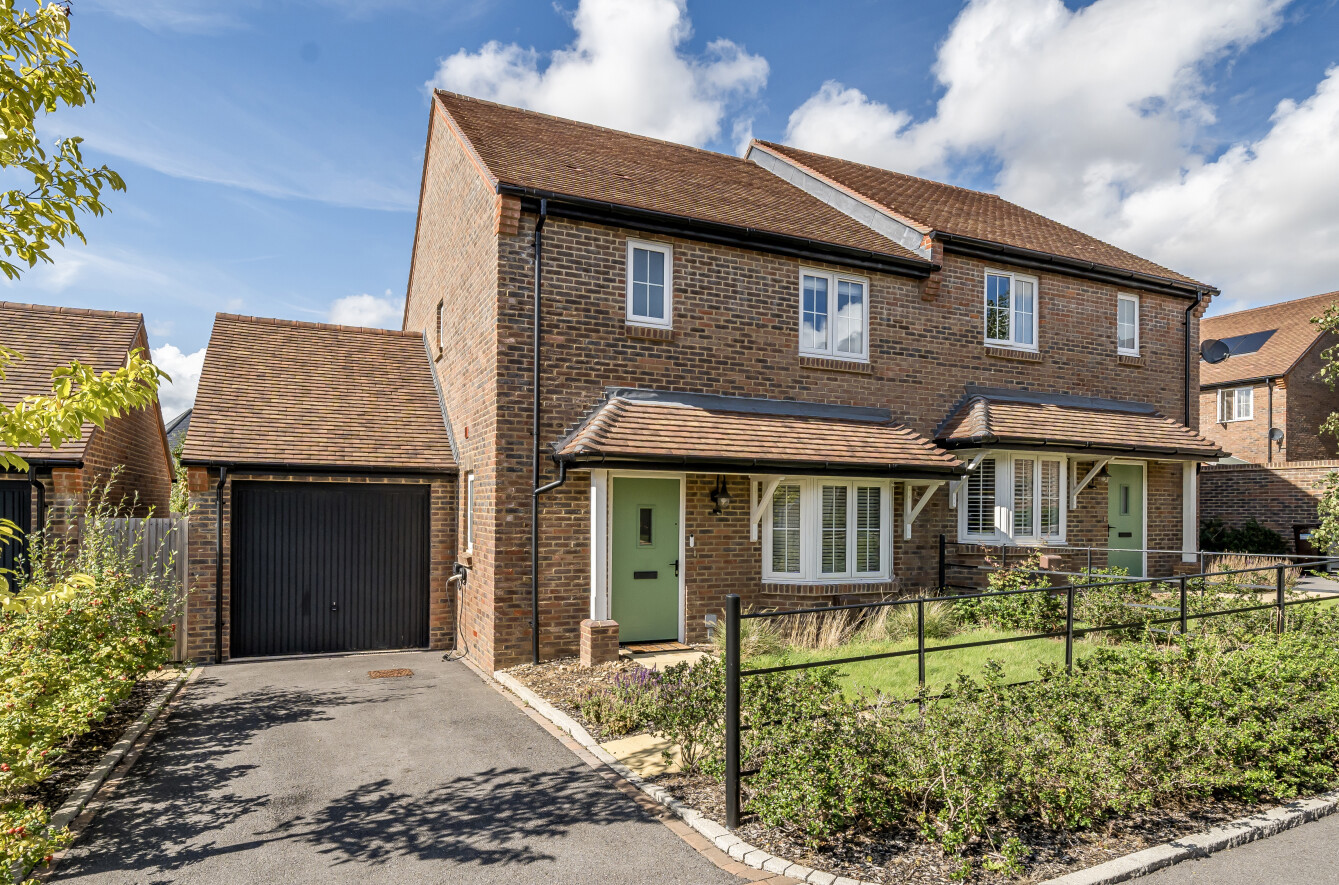 Clover Way, Bishops Waltham, Southampton, Hampshire, SO32