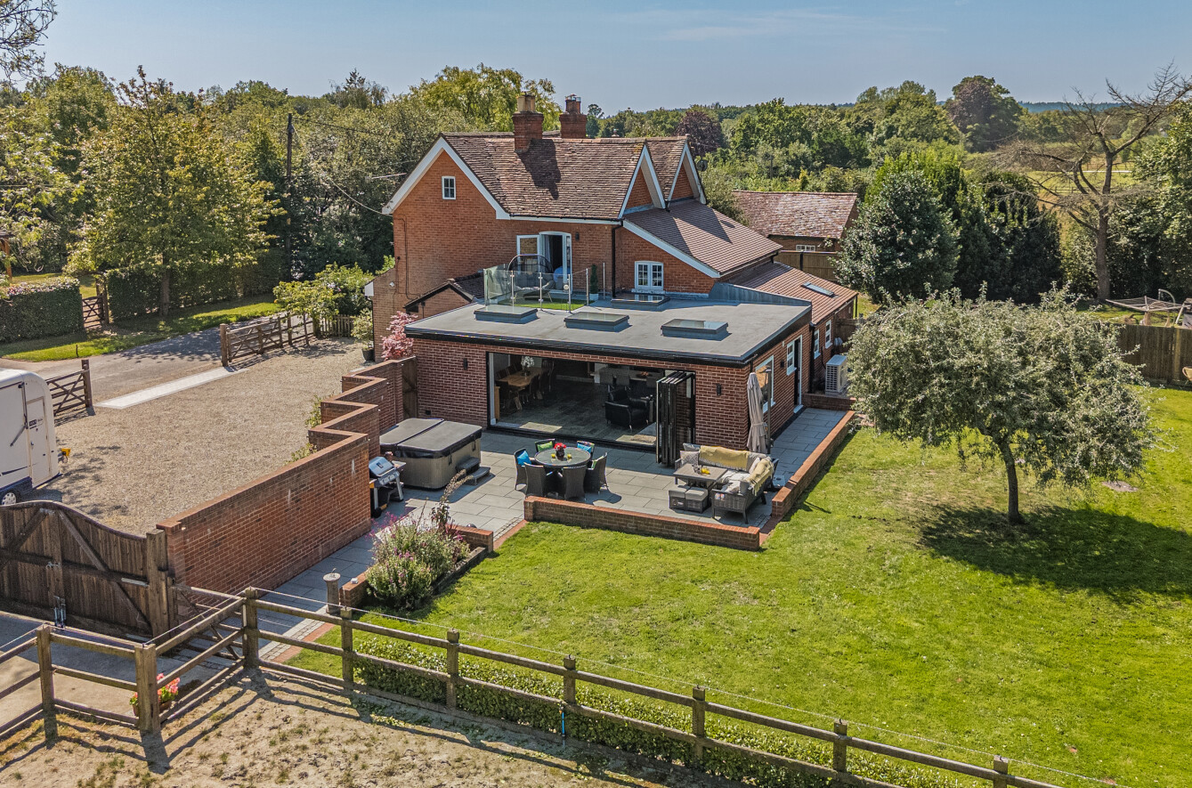 Horns Hill, Soberton, Southampton, Hampshire, SO32 - Charters