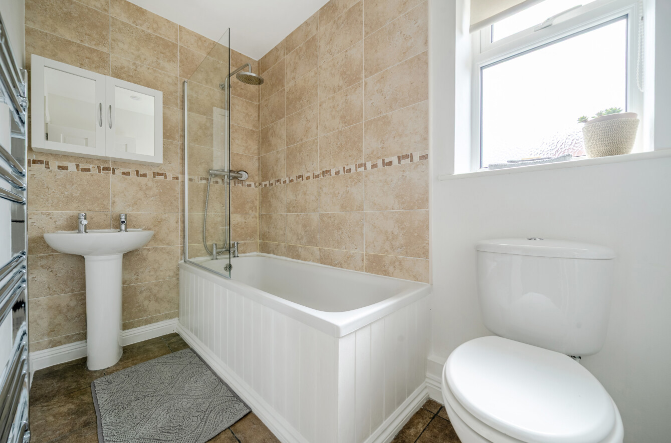 Lyndale Cottages, Chapel Road, Swanmore, Southampton, SO32