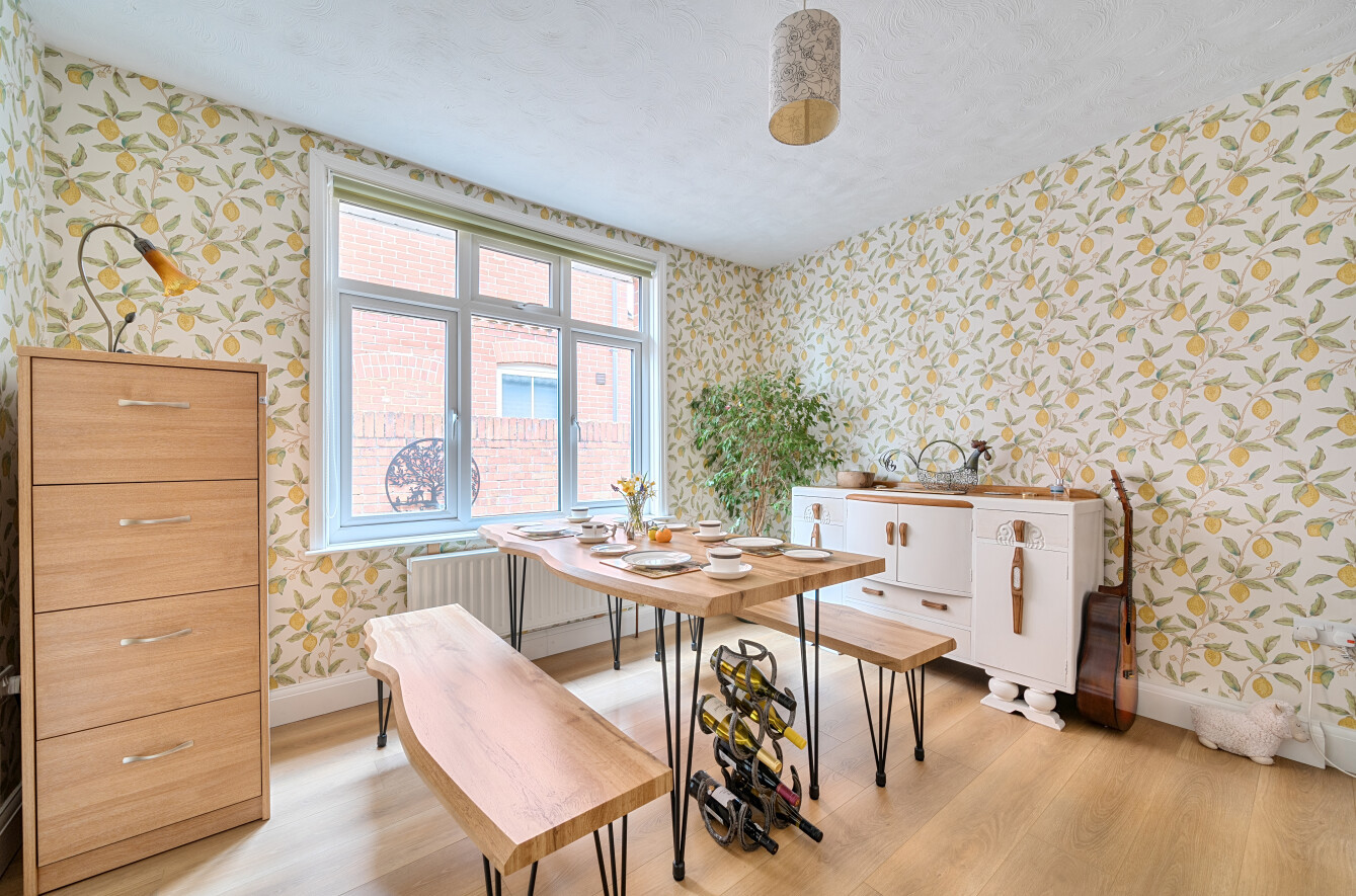 Fair Oak Road, Eastleigh, Hampshire, SO50 - Charters