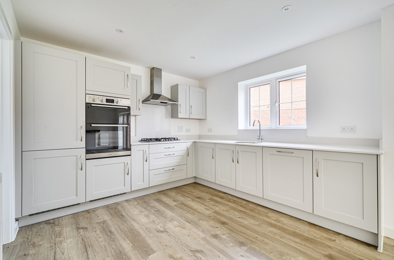 Colt View, Bishops Waltham, Southampton, Hampshire, SO32 - Charters
