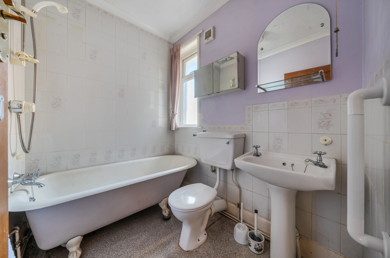 Lower Northam Road, Hedge End, Southampton, Hampshire, SO30