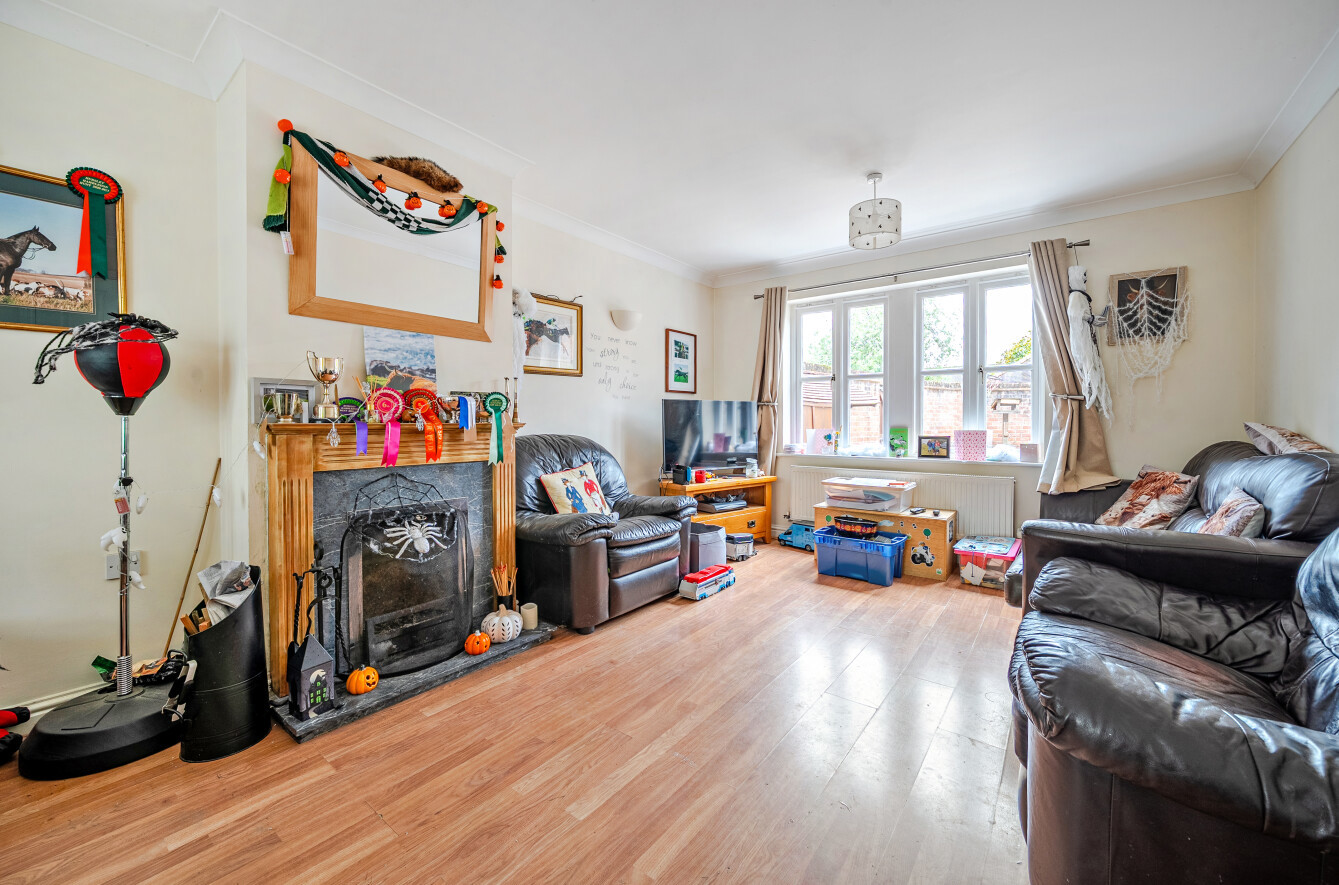 Oxendown, Meonstoke, Southampton, SO32 Oxendown, Meonstoke, Southampton, SO32 - Charters