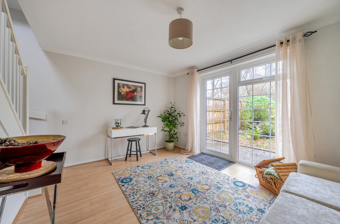 Stirling Crescent, Hedge End, Southampton, Hampshire, SO30 Stirling Crescent, Hedge End, Southampton, Hampshire, SO30 - Charters