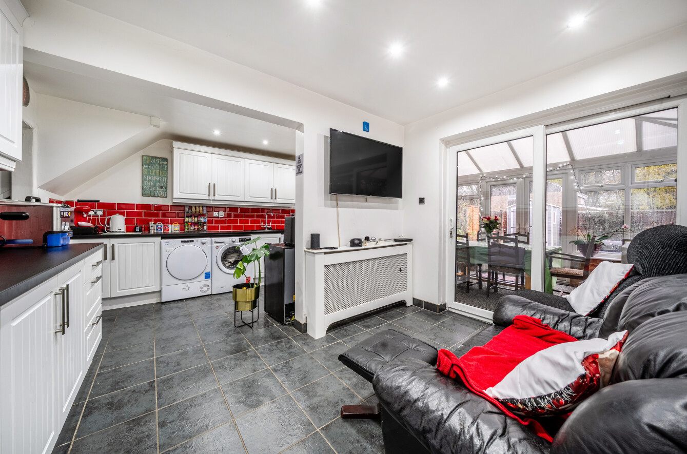 Downland Close, Botley, Southampton, Hampshire, SO30 - Charters