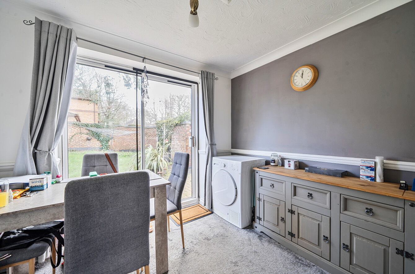 Epsom Close, Horton Heath, Hampshire, SO50 Epsom Close, Horton Heath, Hampshire, SO50 - Charters