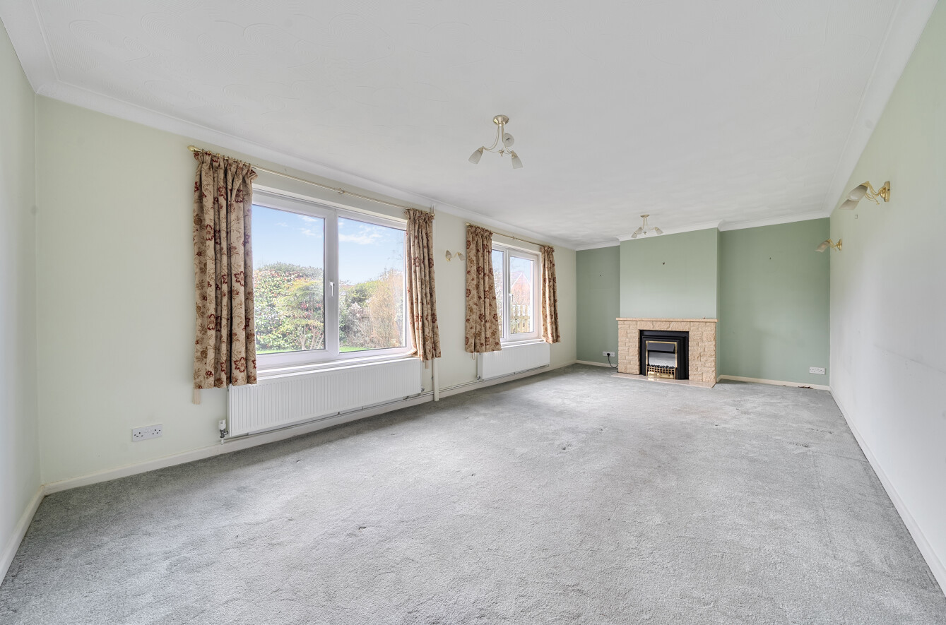 Evelyn Close, Waltham Chase, Southampton, Hampshire, SO32 Evelyn Close, Waltham Chase, Southampton, Hampshire, SO32 - Charters