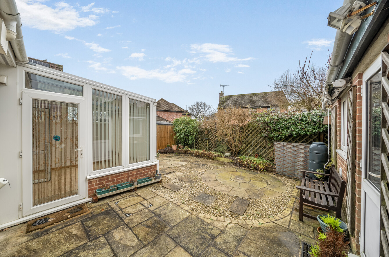 Evelyn Close, Waltham Chase, Southampton, Hampshire, SO32